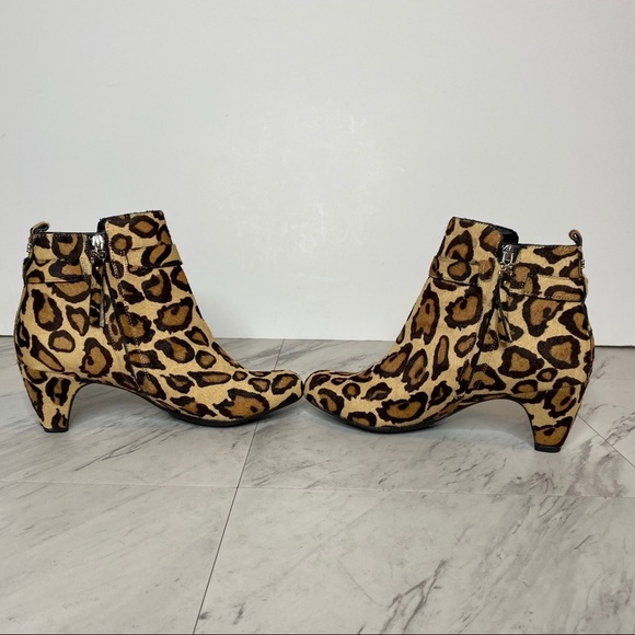 New! Sam Edelman Mandi Leopard Print Bootie 7.5M - Picture 4 of 13